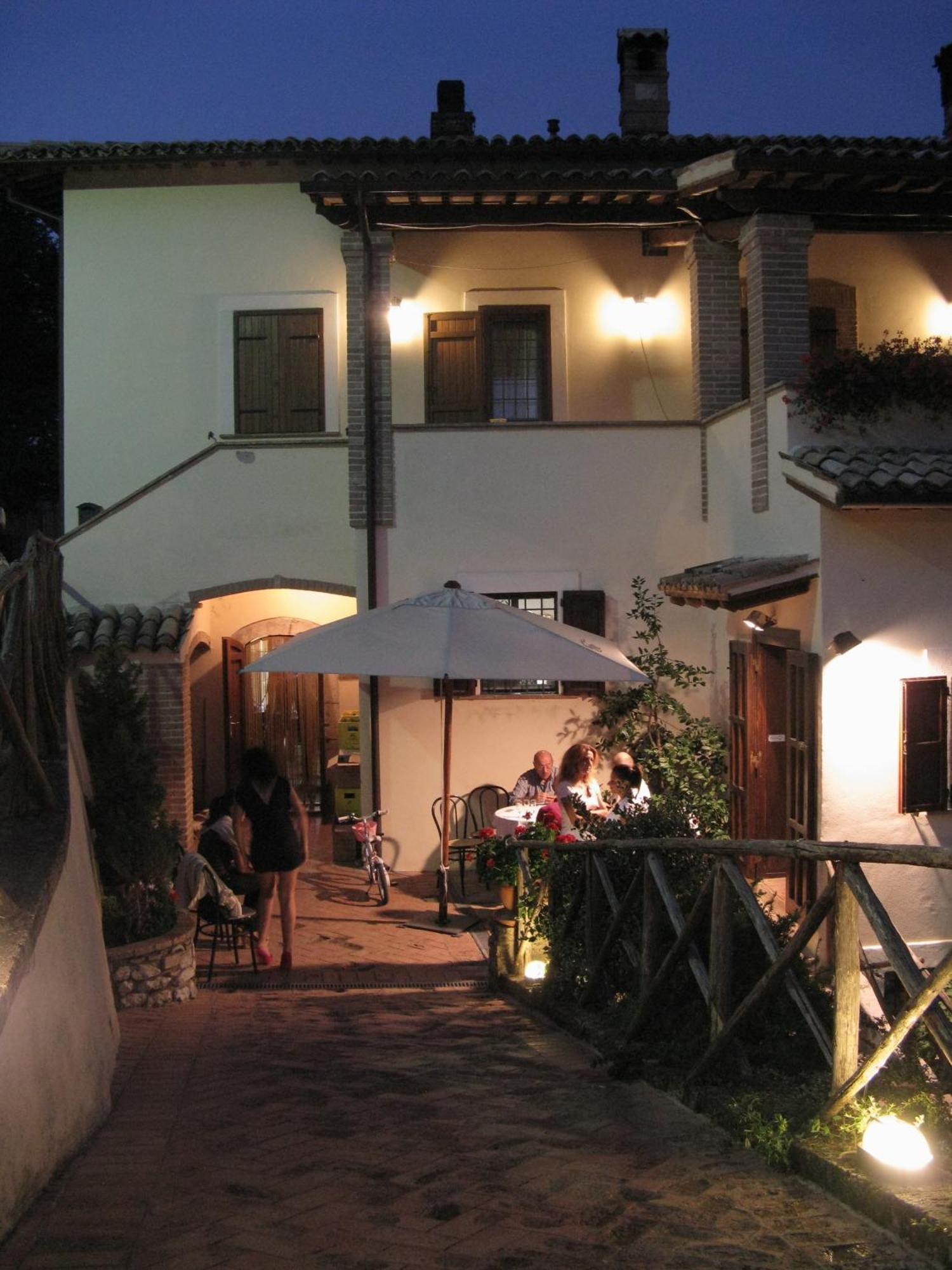Agriturismo Pettino كامبيلو سول كليتونو المظهر الخارجي الصورة
